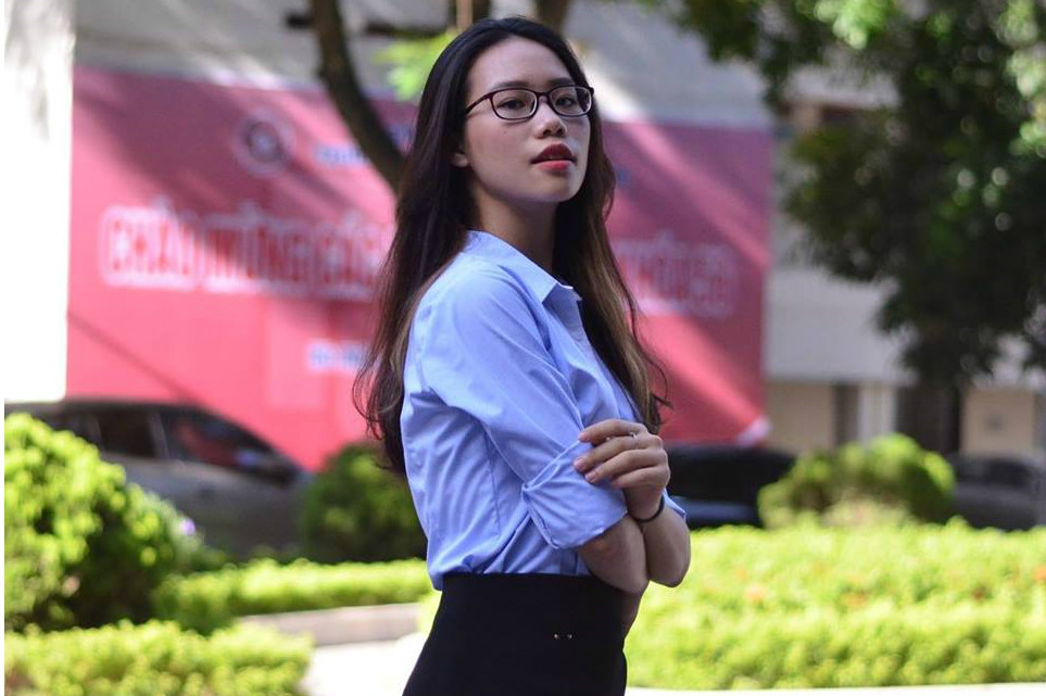 Nhan sắc đời thường của tân hoa khôi ĐH Ngoại thương 2017